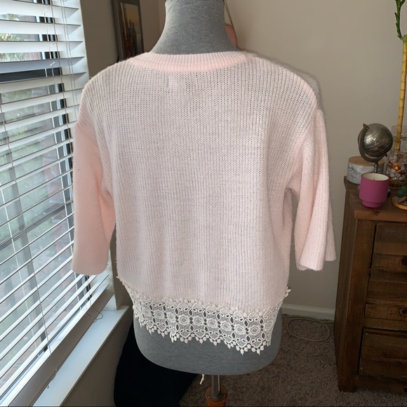 Barely Worn Topshop Cropped Sweater with Lace - Picture 2 of 2